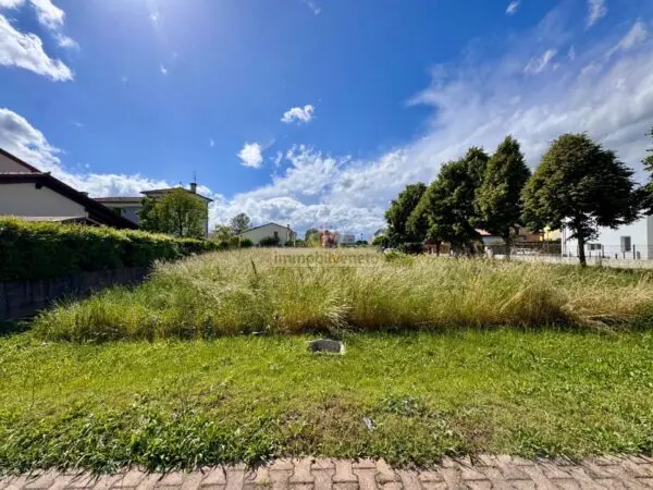 Terreno Edificabile via Asiago, Noventa Vicentina