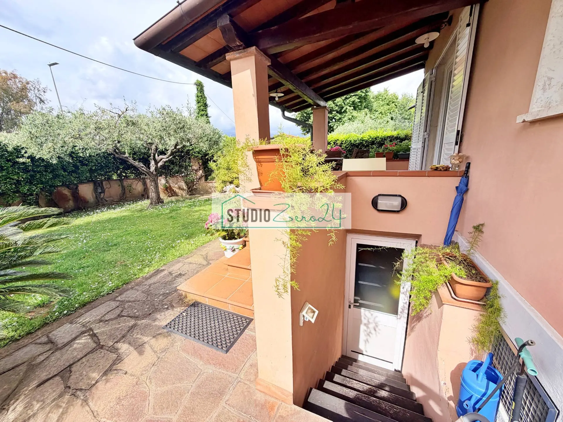 Immagine per Appartamento in vendita a Pietrasanta Via Castruccio Castracani 