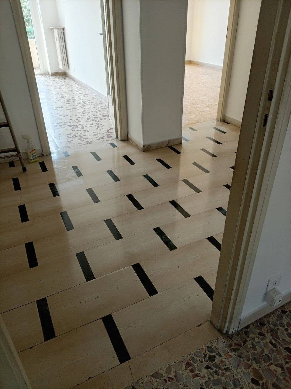 Immagine per Appartamento in affitto a Grugliasco Via Cesare Battisti 14