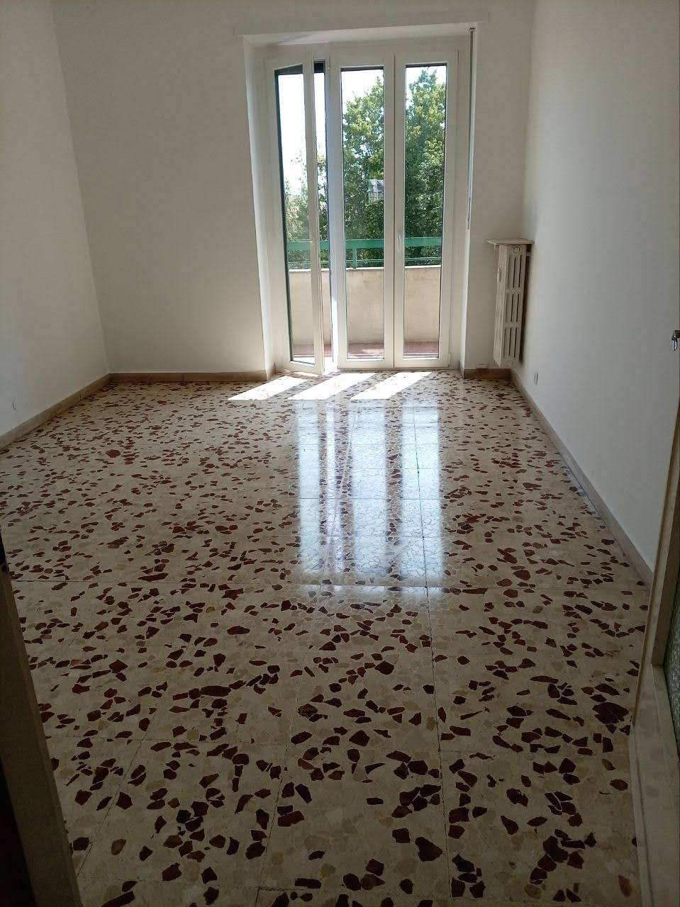 Immagine per Appartamento in affitto a Grugliasco Via Cesare Battisti 14