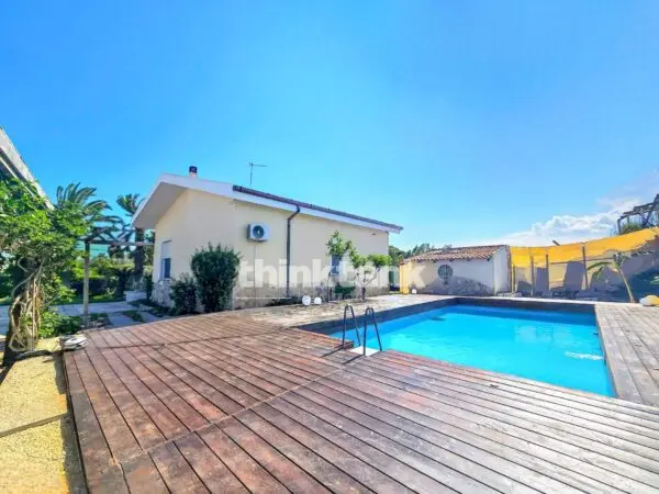 Villa via Del Villaggio, Ispica