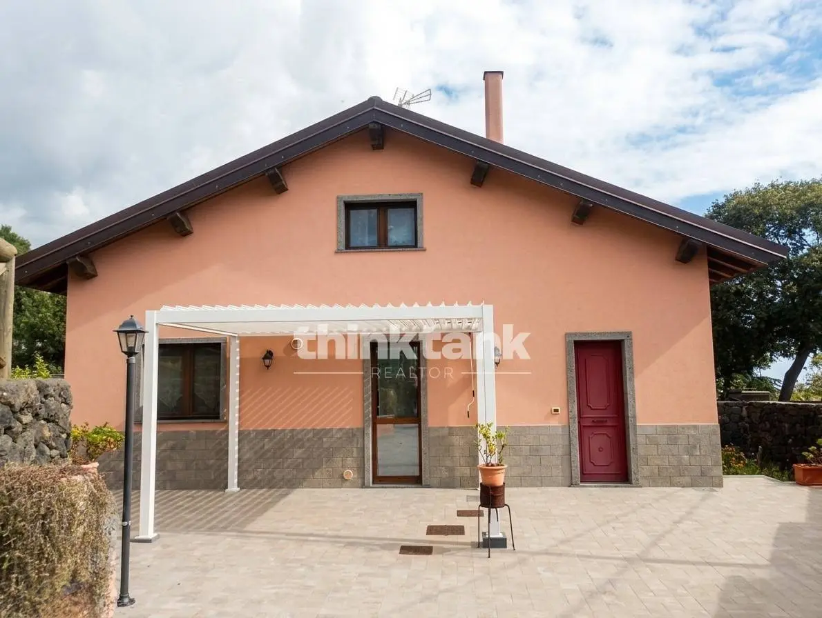 Immagine per Villa in vendita a Trecastagni Via Aglialoro 