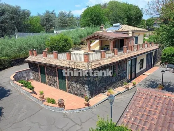 Immagine per Villa in vendita a Trecastagni Via Aglialoro 