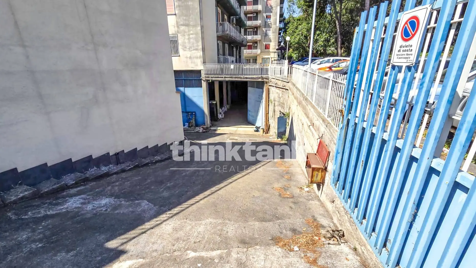 Immagine per Magazzino in vendita a Catania Via Edmondo De Amicis snc