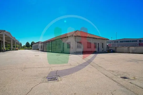 Capannone Industriale corso Savona 14, Villastellone