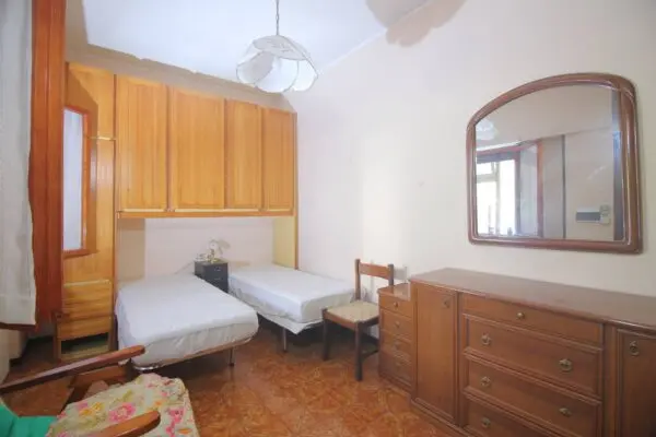 Appartamento via Cino Del Duca 71, Roma