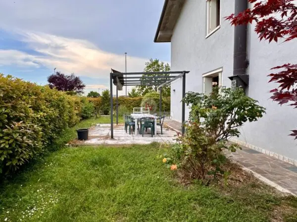 Casa Indipendente via Palladio, Valdastico