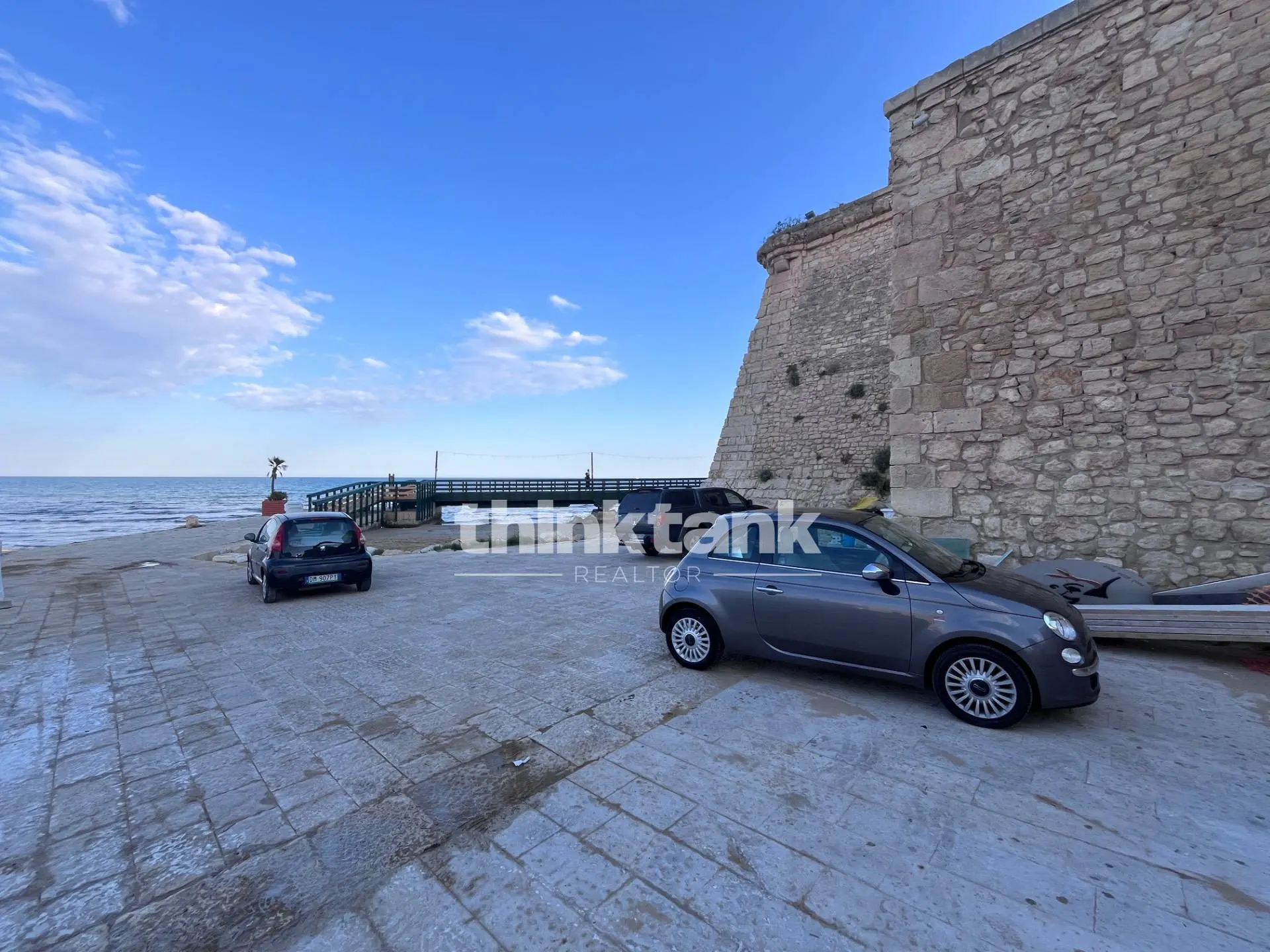 Immagine per Attività Commerciale in vendita a Pozzallo Via delle Sirene 