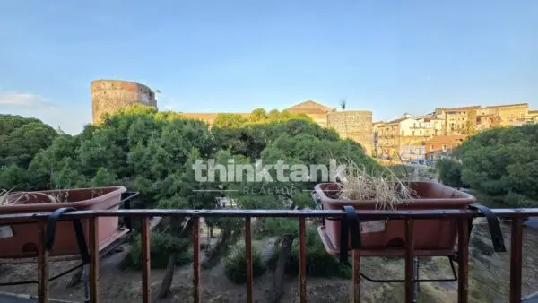 Appartamento piazza Federico Di Svevia Snc, Catania