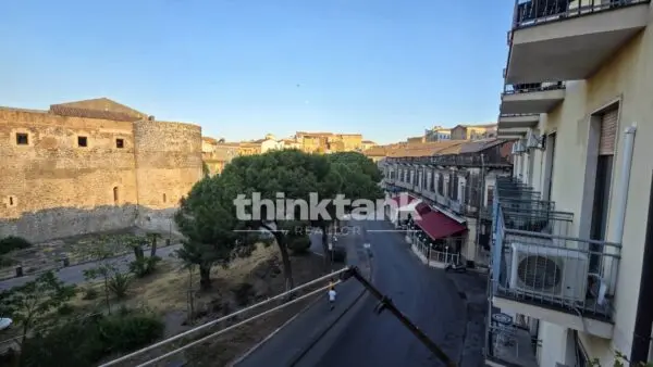 Appartamento piazza Federico Di Svevia Snc, Catania