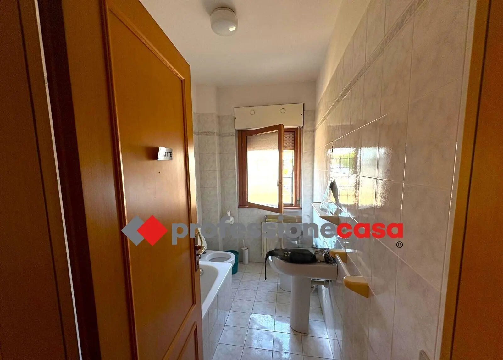 Immagine per Trilocale in vendita a Pomezia via Niccolò Copernico