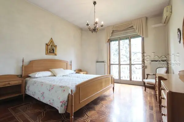 Villa via Fratelli Bandiera, Nerviano