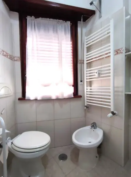 Bilocale via Nomentana Nuova 117, Roma