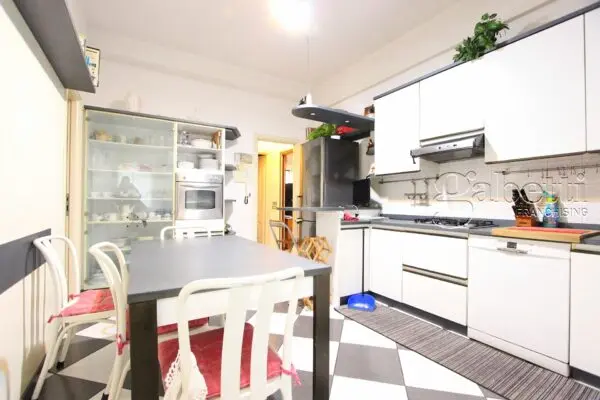 Appartamento via Cornaggia 20, Rho