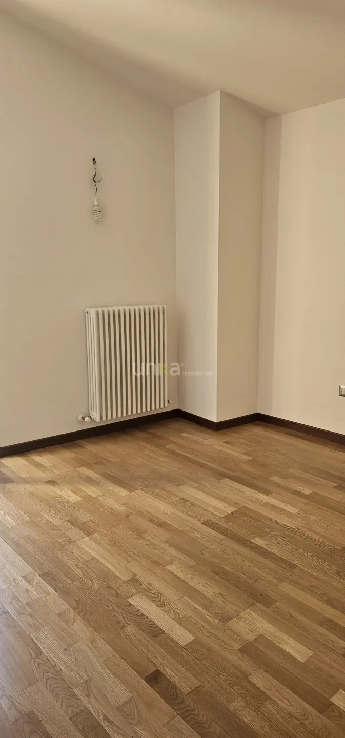 Immagine per Villa trifamiliare in vendita a Monte Roberto via Xxvi Maggio snc