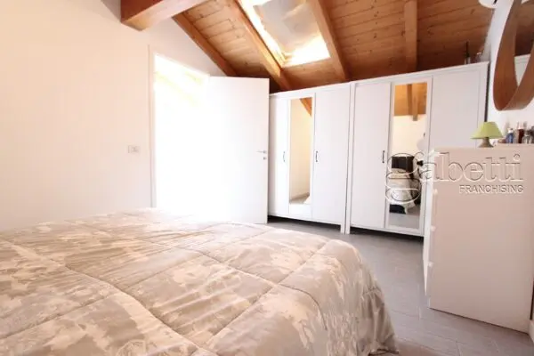 Bilocale viale Villoresi, Nerviano