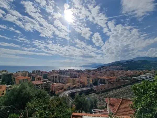 Magazzino via Maule, Ventimiglia