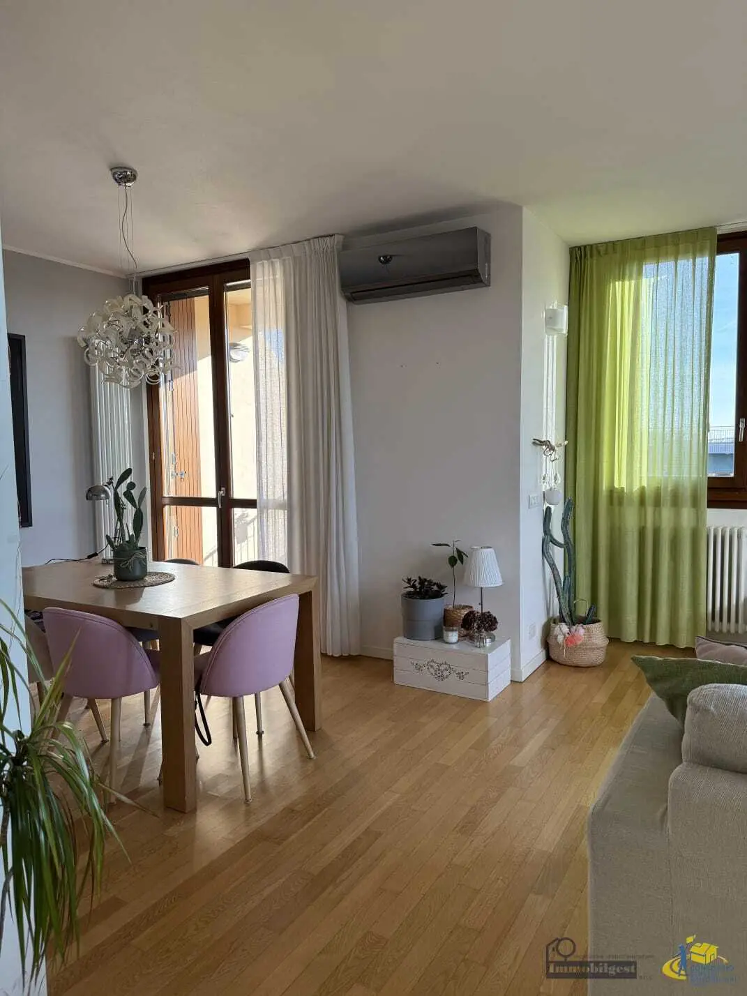 Immagine per Quadrilocale in vendita a Parma via Enrico Bertoluzzi 4