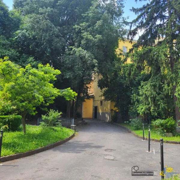 Trilocale via Borgo Santo Stefano 3, Parma