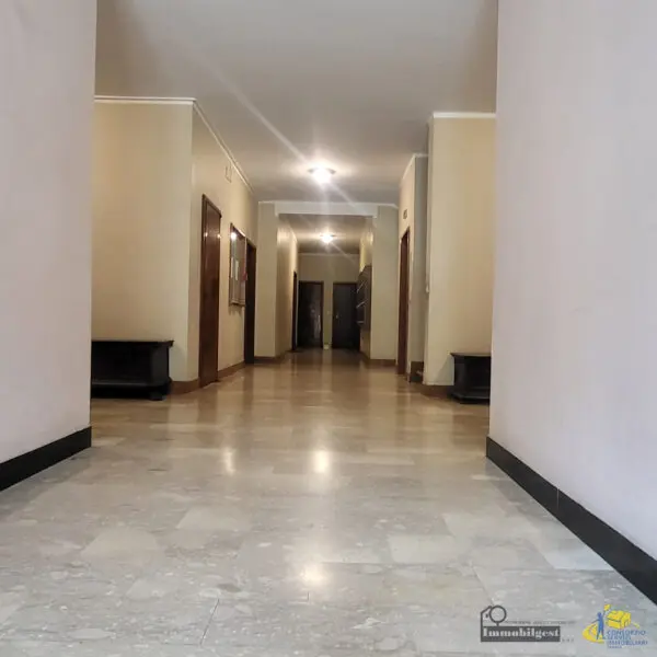 Trilocale via Borgo Santo Stefano 3, Parma