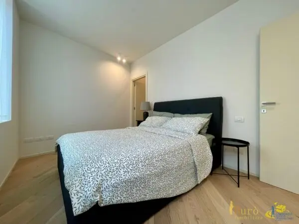 Bilocale viale Rustici, Parma