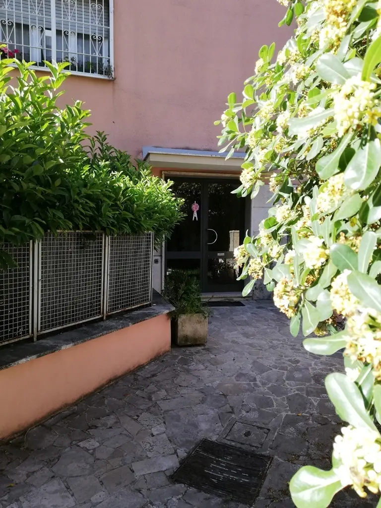 Immagine per Monolocale in affitto a Roma via Montasio 28