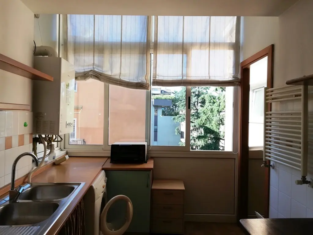 Immagine per Monolocale in affitto a Roma via Montasio 28