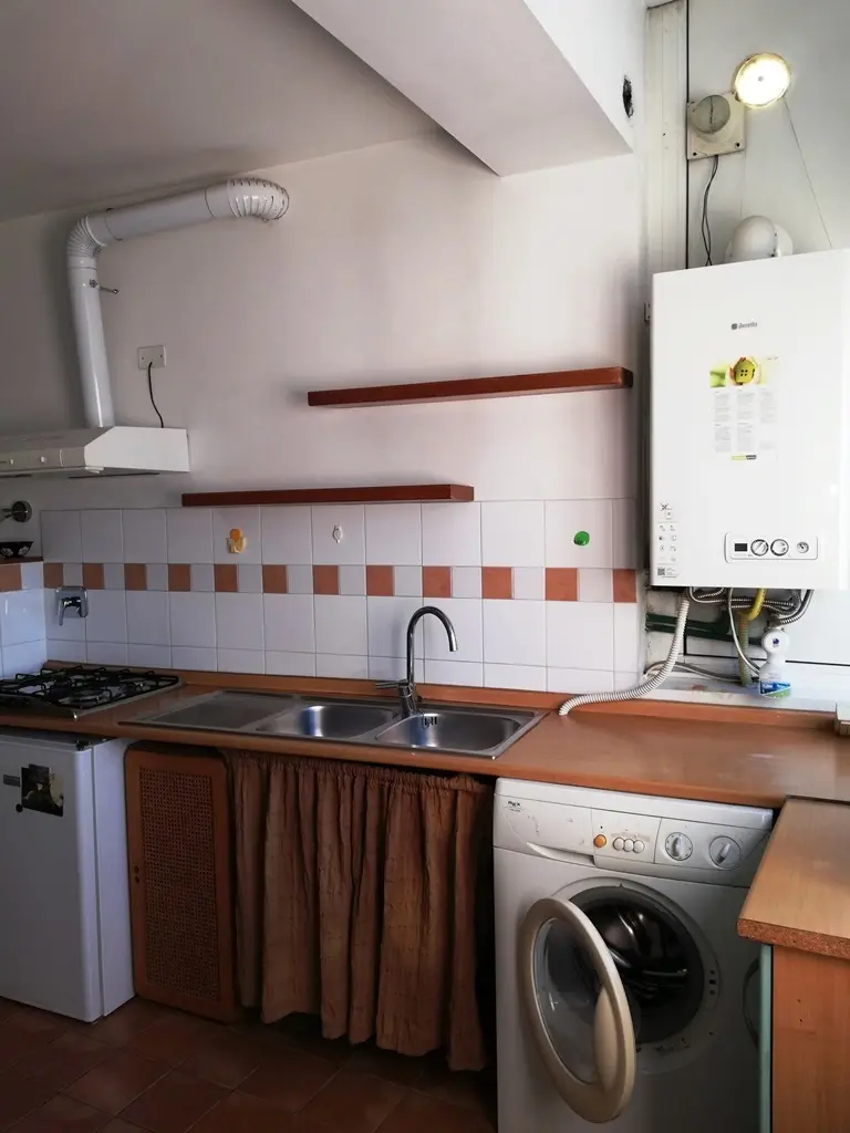 Immagine per Monolocale in affitto a Roma via Montasio 28