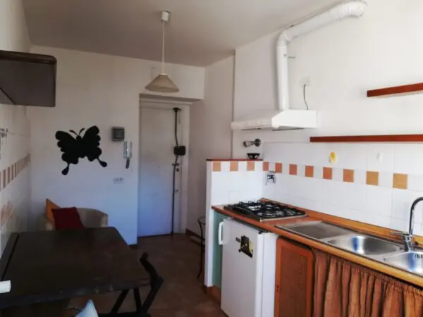 Monolocale via Montasio 28, Roma