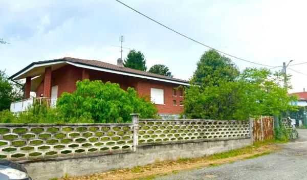 Villa via Chiappè 14, Nole