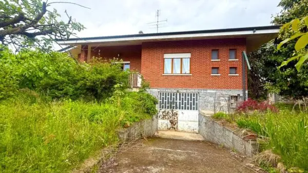Villa via Chiappè 14, Nole
