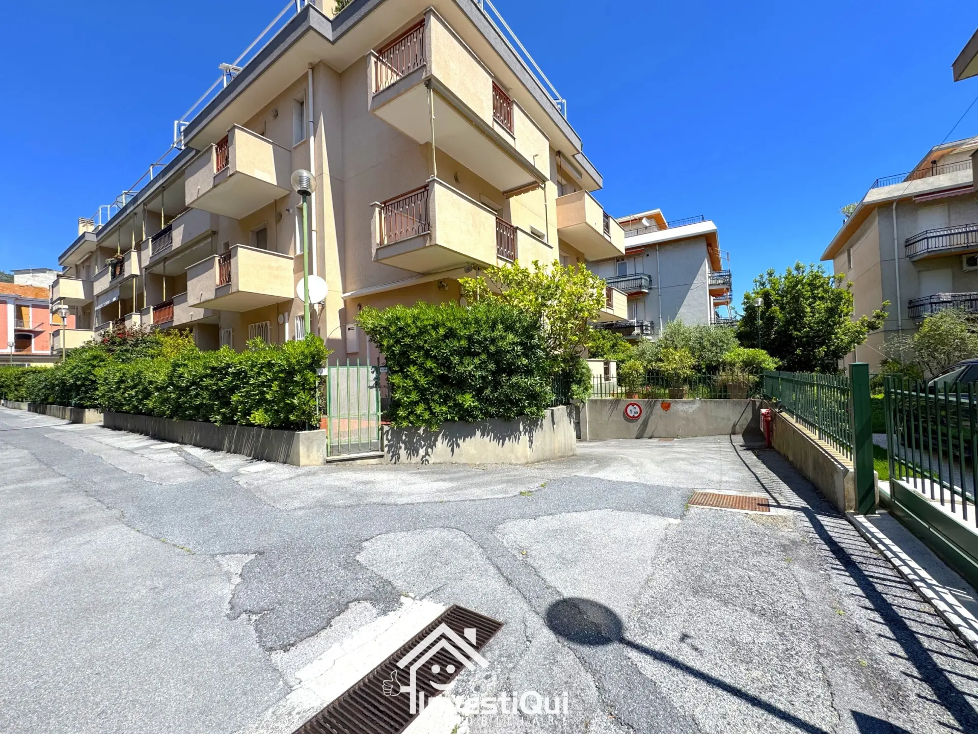 Immagine per Garage in vendita a Pietra Ligure via Milano 303