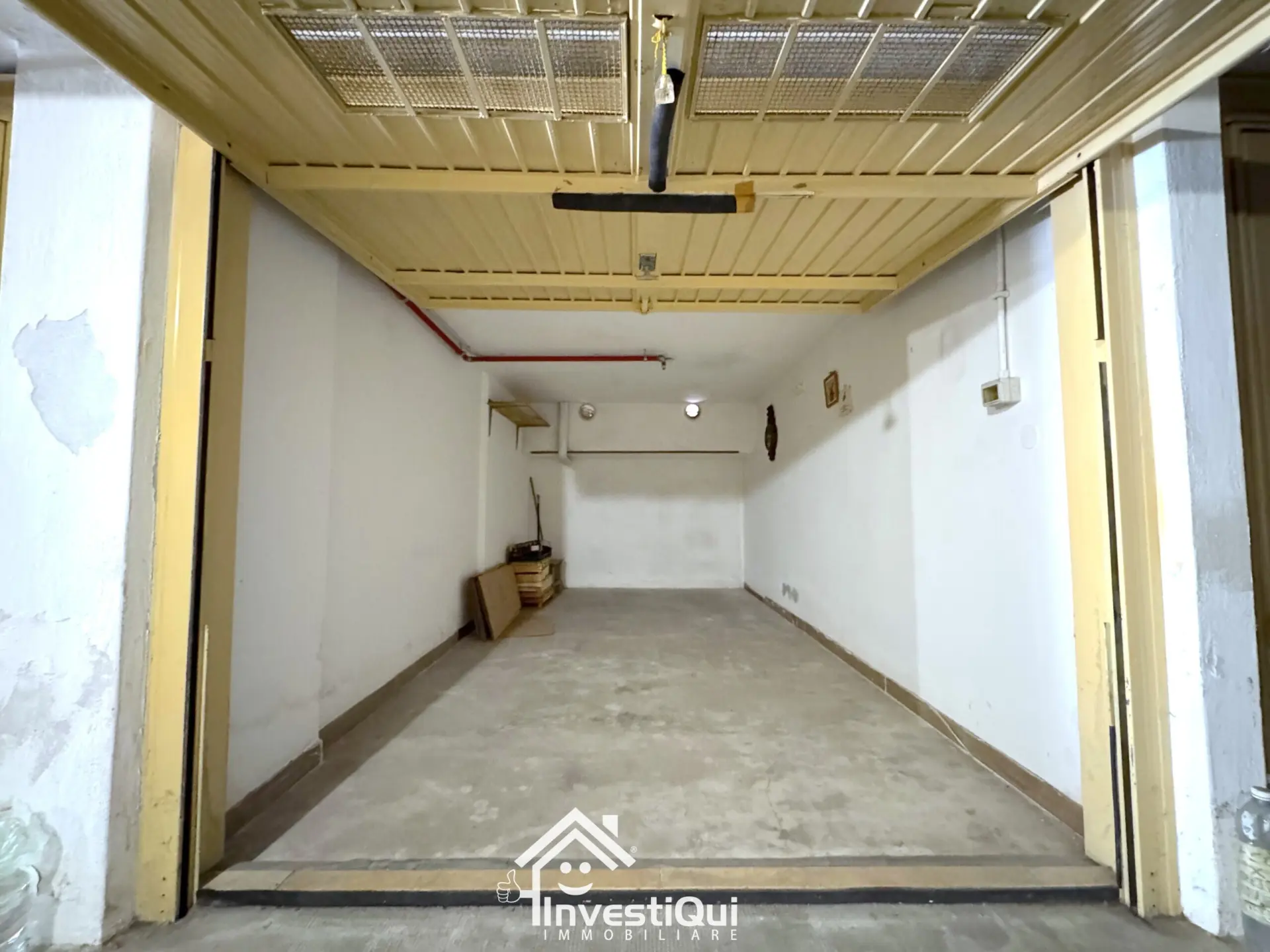Immagine per Garage in vendita a Pietra Ligure via Milano 303