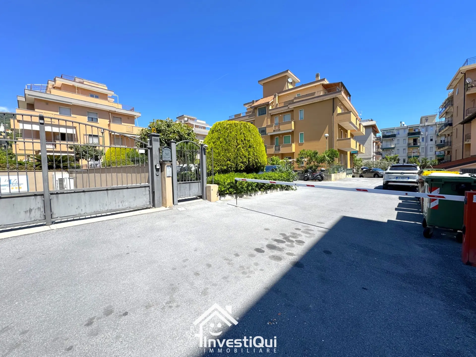 Immagine per Garage in vendita a Pietra Ligure via Milano 303