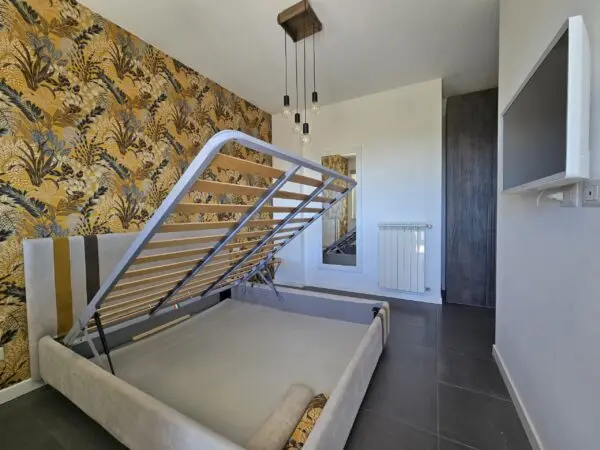 Bilocale via Guglielmo Petroni 38, Roma