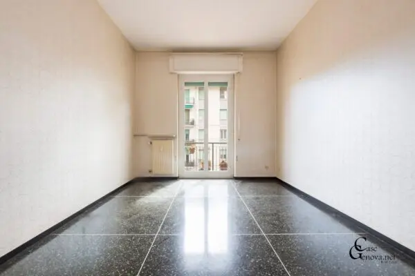 Monolocale via Piacenza, Genova