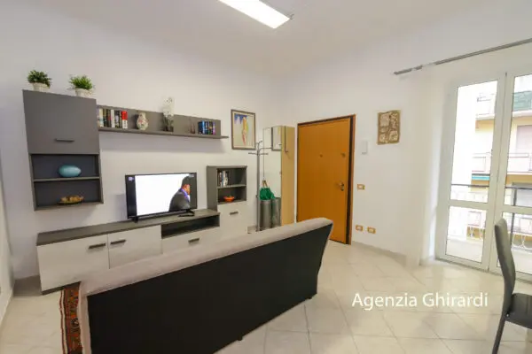 Trilocale via Gino Capponi 8, Sestri Ponente, Genova