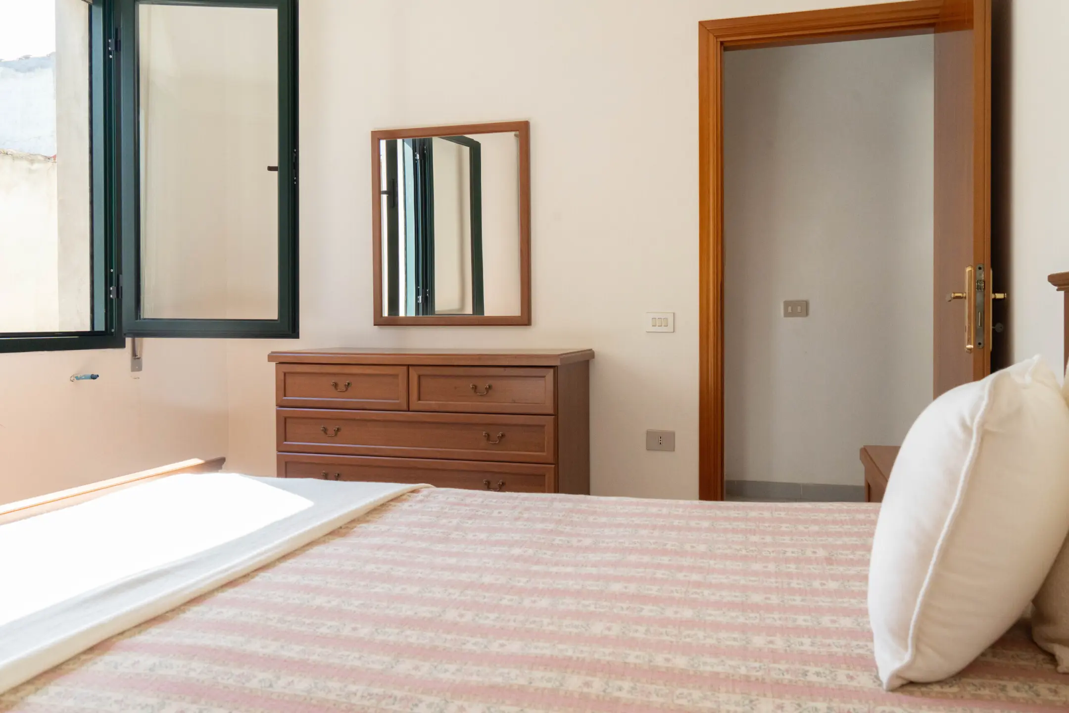 Immagine per Villa trifamiliare in vendita a Uta via Umberto I