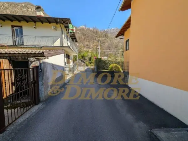 Villa via Carale 8, Beura-Cardezza