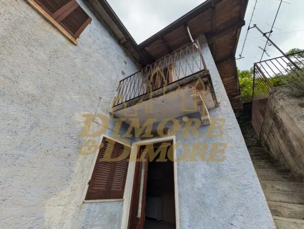 Villa via Xx Settembre, Loreglia