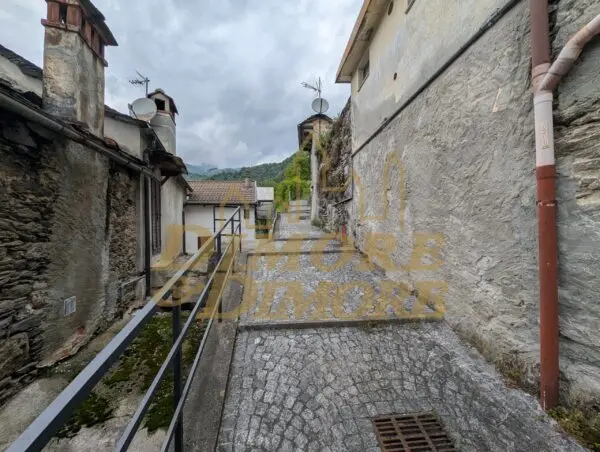 Villa via Xx Settembre, Loreglia