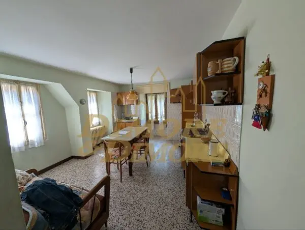 Villa via Frazione Croppo, Montescheno