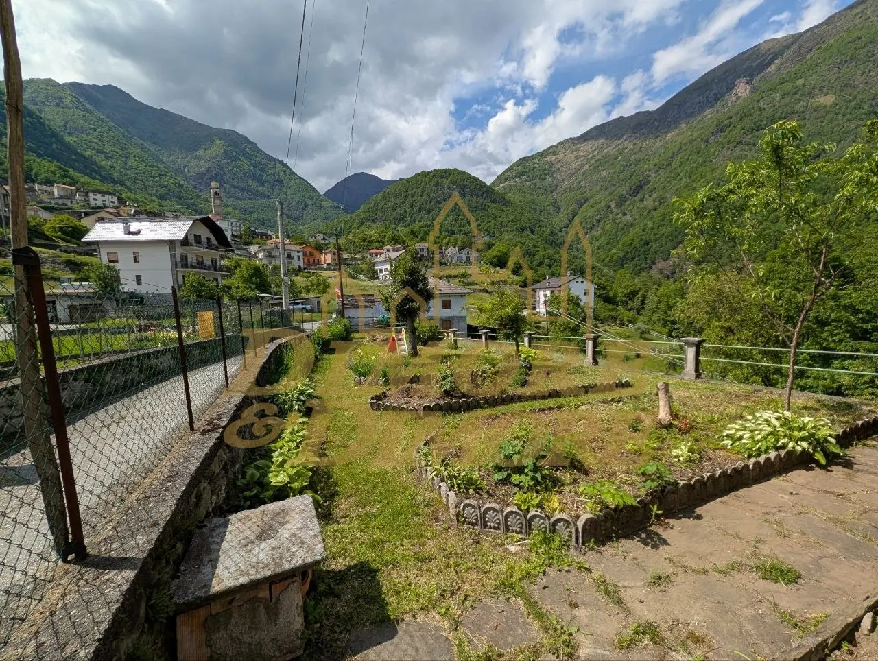 Immagine per Villa in vendita a Montescheno via Frazione Croppo