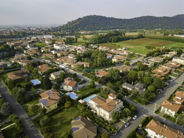 Villa via Donatori Di Sangue, Rovato