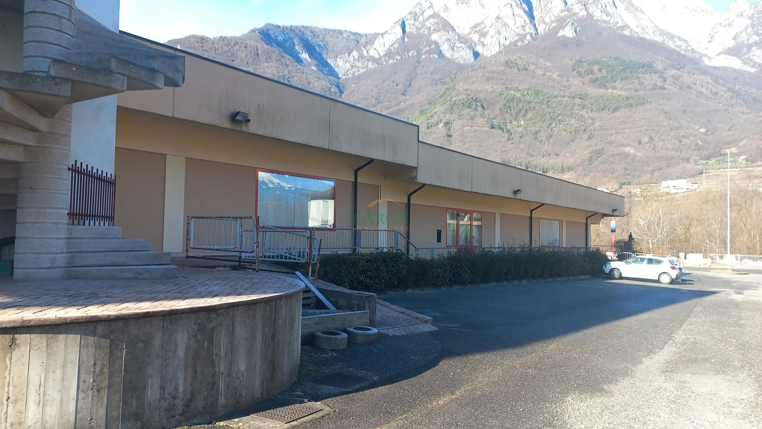 Immagine per Locale commerciale in vendita a Braone via Brendibusio 3