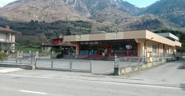 Locale Commerciale via Brendibusio 3, Braone