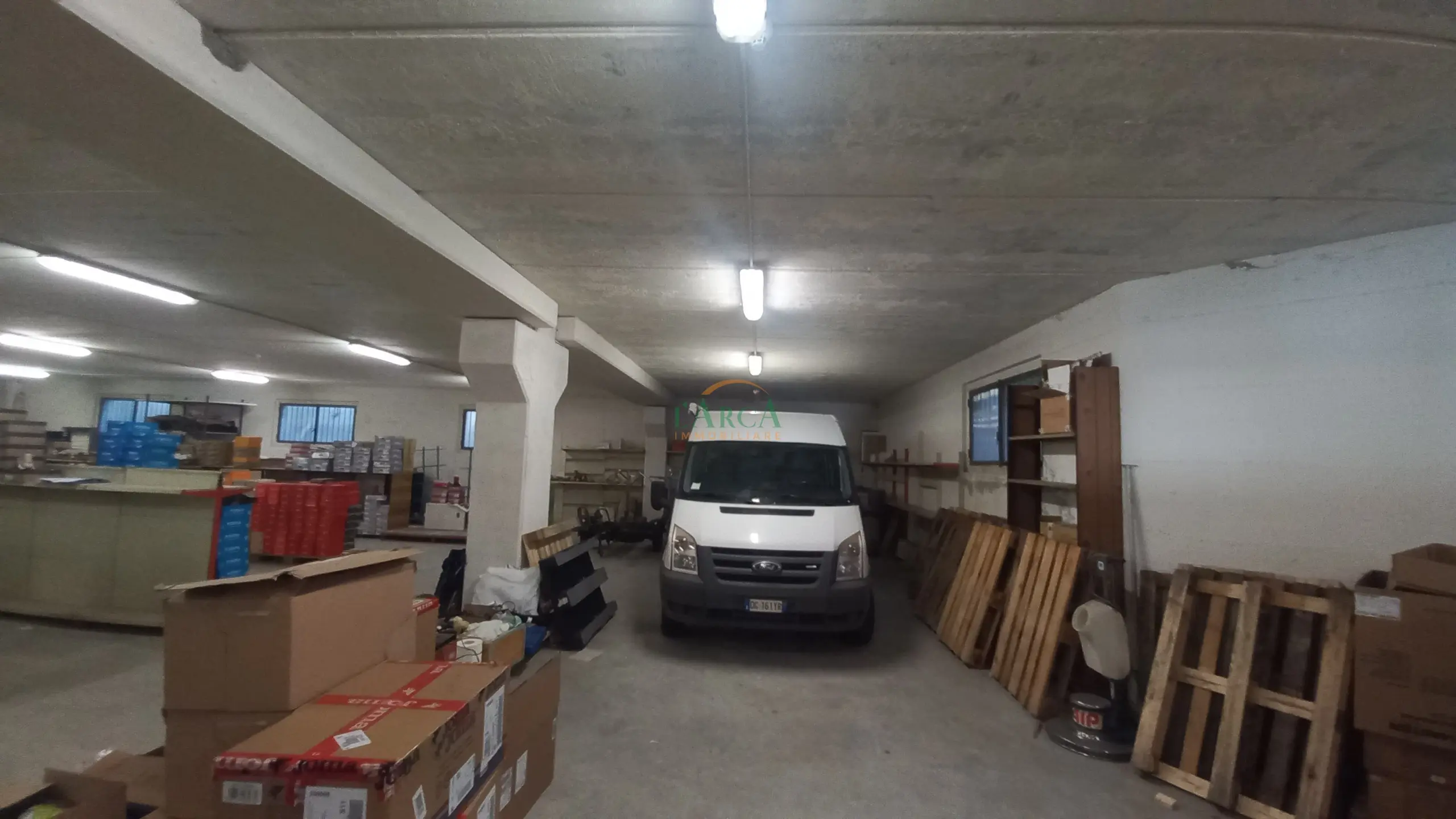 Immagine per Locale commerciale in vendita a Braone via Brendibusio 3