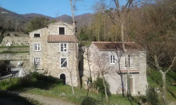 Casale via Molino Del Piano 1, Castelnuovo Magra