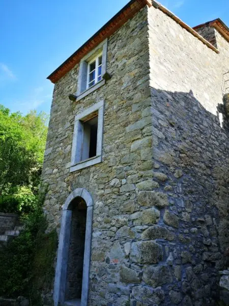 Immagine per Casale in vendita a Castelnuovo Magra via Molino Del Piano 1