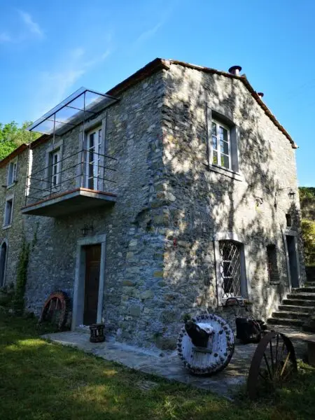 Immagine per Casale in vendita a Castelnuovo Magra via Molino Del Piano 1